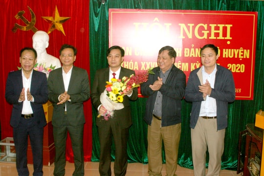 Quỳnh Lưu bầu Phó Bí thư Thường trực Huyện ủy