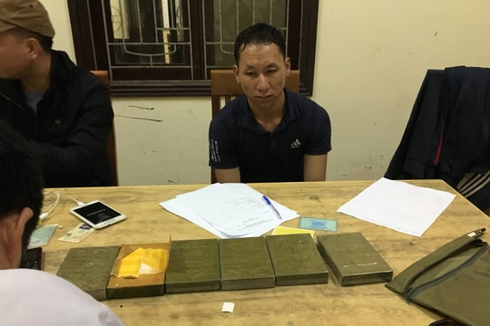Âm mưu vận chuyển 6 bánh heroin bằng đường biển ở Cửa Lò