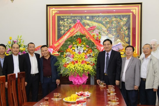 Bí thư Tỉnh ủy Nguyễn Đắc Vinh: Giá trị tốt đẹp của Công giáo đã lan tỏa trong cộng đồng