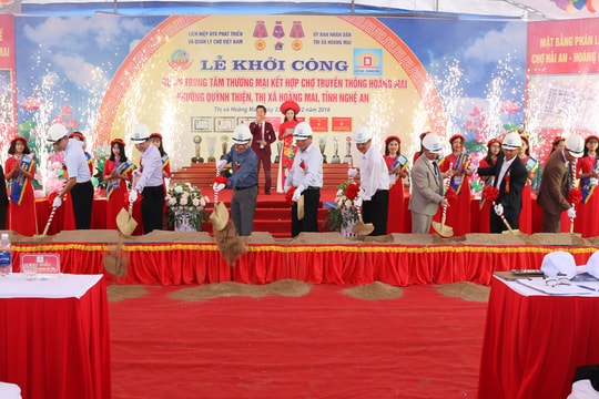 Thị xã Hoàng Mai khởi công trung tâm thương mại trị giá hơn 150 tỷ đồng