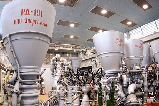 Mỹ tiếp tục mua động cơ tên lửa của Nga
