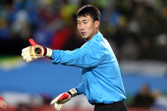 Dàn cầu thủ Triều Tiên cao lớn suýt soát 1,9 m