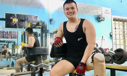 Chàng trai 9x miệt mài tập gym trên chân giả