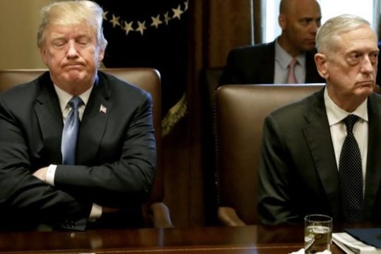 Bộ trưởng Quốc phòng Mỹ từ chức: Đồng minh lo lắng, nội bộ xáo trộn