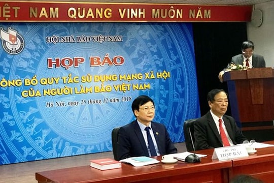 Quy tắc sử dụng mạng xã hội của người làm báo Việt Nam có hiệu lực từ ngày 1/1/2019