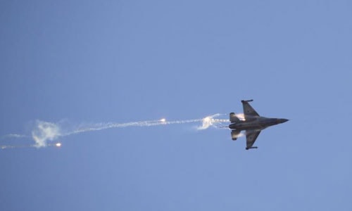 Máy bay chở chỉ huy Hezbollah ở Syria có thể trúng tên lửa Israel