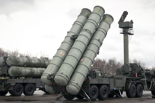 Lần đầu tiên Trung Quốc thử nghiệm hệ thống phòng không S-400 mới của Nga