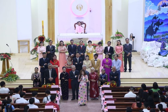 Ý nghĩa của lễ kính Gia thất trong đạo Công giáo