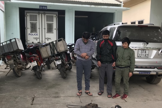 Nghệ An: Dùng ô tô đi trộm chó, ném bom xăng khi bị truy đuổi