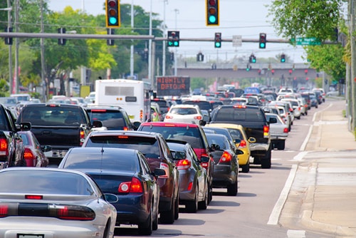 Ảo giác xe đi lùi - bệnh thường gặp của tài xế