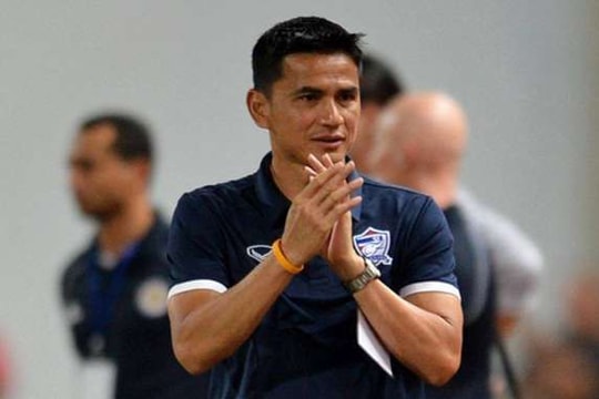 CĐV kêu gọi Kiatisuk trở lại đội tuyển Thái Lan