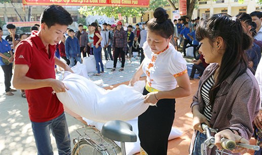 Cấp gần 11.000 tấn gạo hỗ trợ vùng đặc biệt khó khăn và khắc phục thiên tai