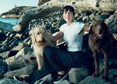 Sự nghiệp viết lách đáng kinh ngạc của người vợ ông chủ Amazon