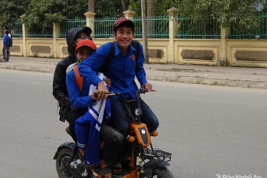 Đề nghị quy trách nhiệm cho hiệu trưởng khi học sinh vi phạm Luật Giao thông