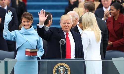 Công tố viên Mỹ điều tra những người Ukraine dự lễ nhậm chức của Trump