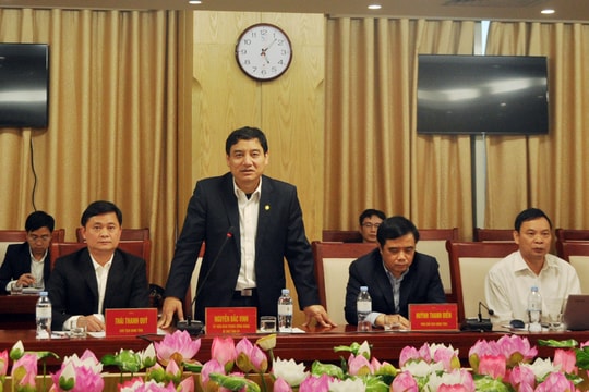 Nghệ An cam kết tháo gỡ khó khăn cho doanh nghiệp 