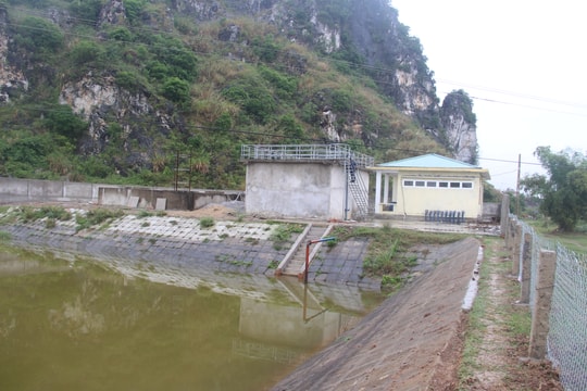 Nhà máy nước sạch hơn 13 tỷ đồng thi công hơn 4 năm chưa xong 