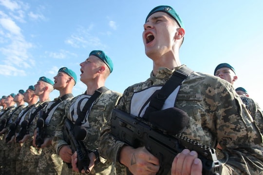 Ukraine đánh giá khả năng xảy ra chiến tranh với Nga