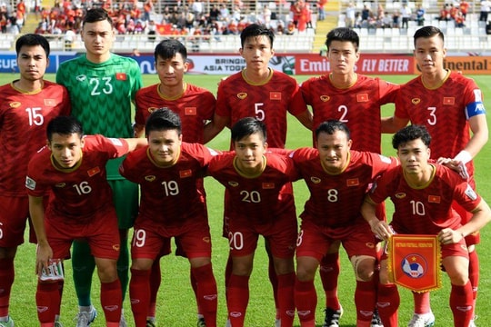 Asian Cup: Bóng đá Việt Nam có duyên với tấm vé vớt