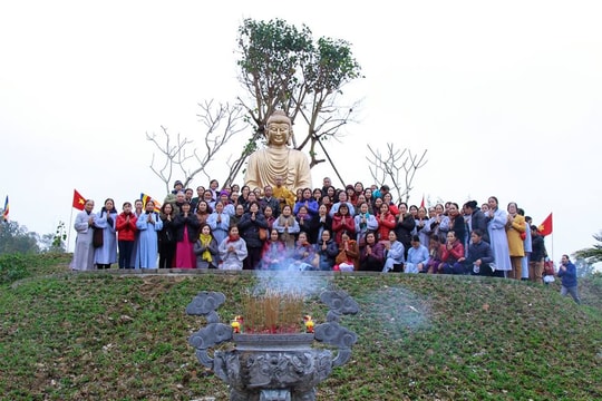 Trang trọng lễ khai quang và an vị Tượng Phật Thích Ca Mâu Ni tại chùa Đức Hậu
