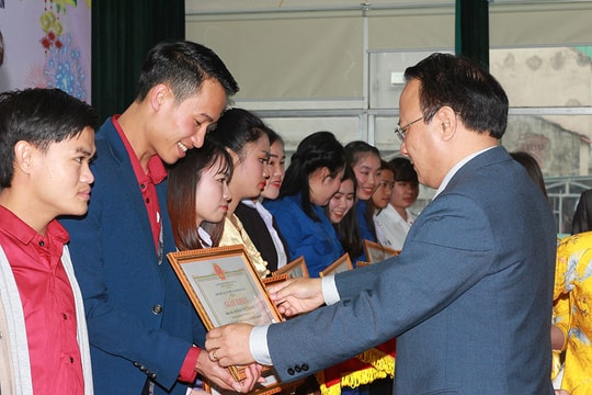 Sôi động gặp mặt giao lưu sinh viên và tình nguyện viên quốc tế