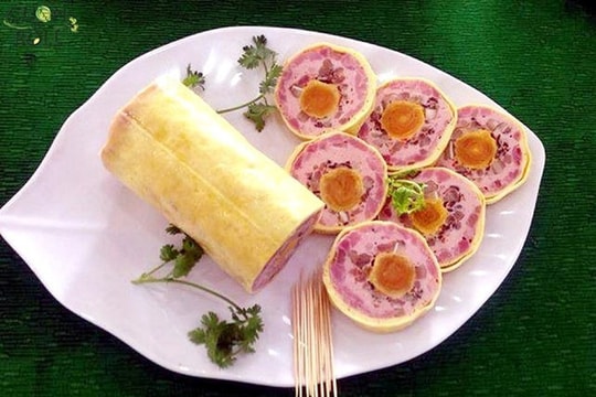 Các món giò độc lạ hút khách bạn có thể thử dịp Tết này