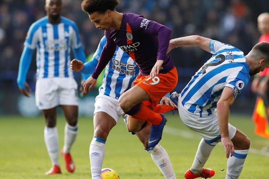 Huddersfield 0  -  3 Man City ” Trăng xanh tỏa sáng”