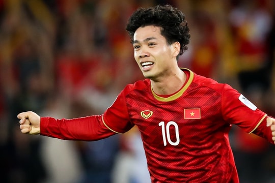 Video Việt Nam 1-1 Jordan: Công Phượng ghi bàn, ĐT Việt Nam ép Jordan nghẹt thở