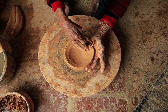 Làng nồi của những bàn tay tài hoa