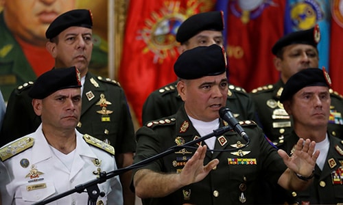 Quân đội Venezuela không công nhận tổng thống lâm thời