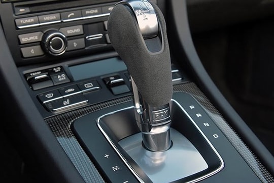 Ý nghĩa các ký hiệu trên cần số xe tự động 