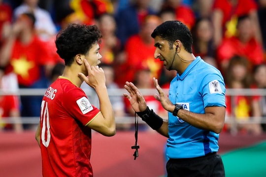 Công Phượng đã chơi như thế nào trước hàng thủ “châu Âu” của Nhật Bản?