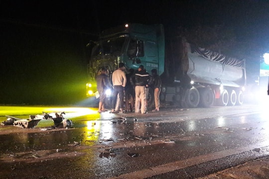 Nghệ An: Tai nạn liên hoàn nghiêm trọng trên Quốc lộ 48