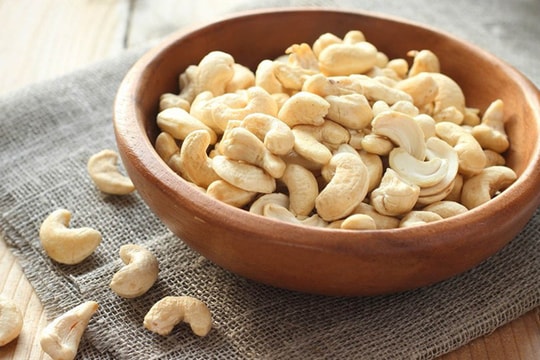 Loại hạt nên ăn ngày Tết tốt cho sức khỏe