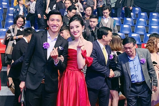 Á hậu Huyền My khoe ảnh thân thiết với Đoàn Văn Hậu  