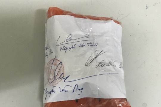 Nghệ An: 2 đối tượng bị bắt giữ khi đang nổ pháo ngoài đường