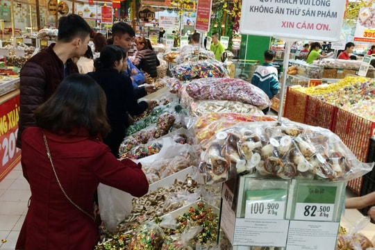 Thị trường Tết: Hàng hóa phong phú, một số thực phẩm giá tăng 10-30% 