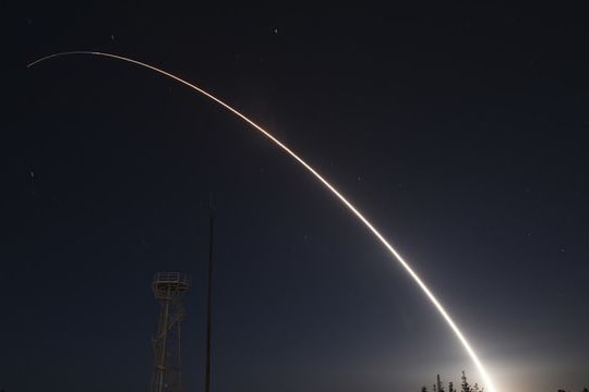 Vừa rút khỏi INF, Mỹ phóng thử tên lửa xuyên lục địa "nắn gân" Nga