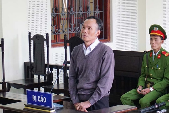 Vay nợ, thiếu tiền chữa bệnh vì tin một giám đốc “nổ” chạy dự án