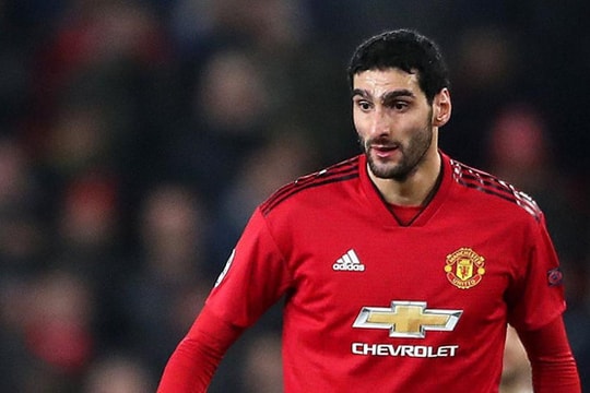 Quang Hải chuẩn bị đối đầu cựu tiền vệ Man United; MU tổn thất nặng nề sau thất bại trước PSG