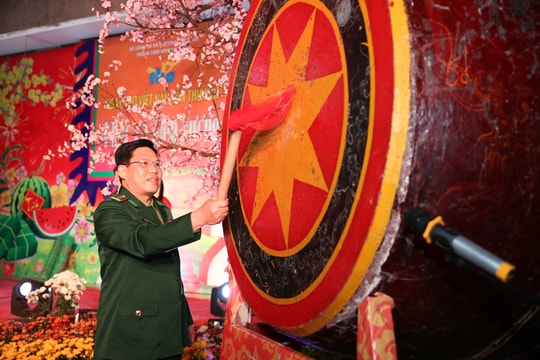 Rộn ràng Ngày thơ Việt Nam lần thứ XVII tại Nghệ An