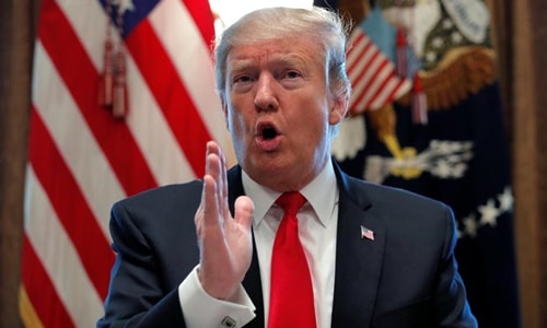 Trump sẽ ban bố tình trạng khẩn cấp quốc gia để xây tường biên giới