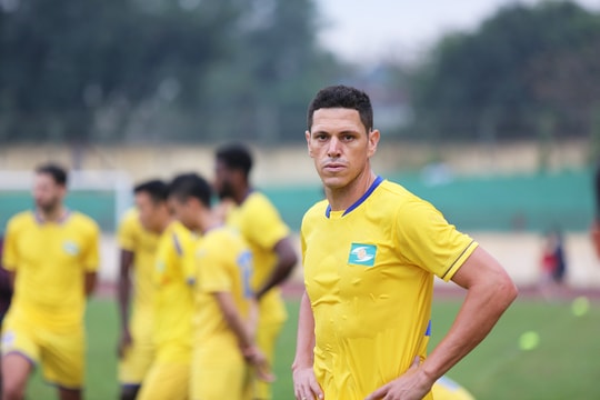 Thống kê đáng chú ý về 2 ngoại binh mới của SLNA