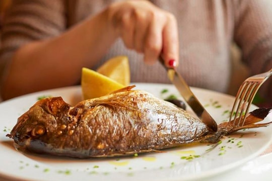 5 thực phẩm cực tốt cho người thức khuya