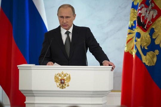 Tổng thống Putin: “Cuộc sống người dân cần được cải thiện ngay trong năm 2019"