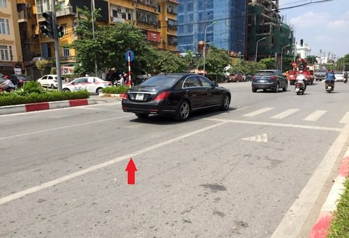 Ý nghĩa vạch kẻ đường vàng, trắng - nhiều tài xế còn mơ hồ