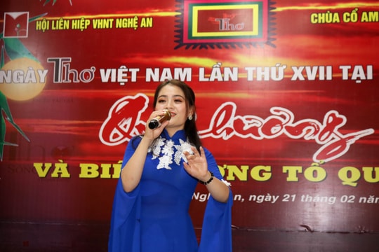 Ngày thơ Việt Nam lần thứ 17 tại Nghệ An