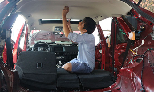 Cách chống ồn cho ôtô bình dân