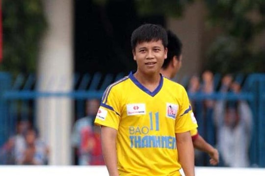 Cựu tiền đạo SLNA đầu quân cho Bình Định