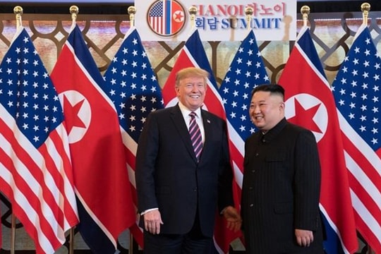 Nhà Trắng: Tổng thống Trump sẽ không phạm sai lầm với Triều Tiên 